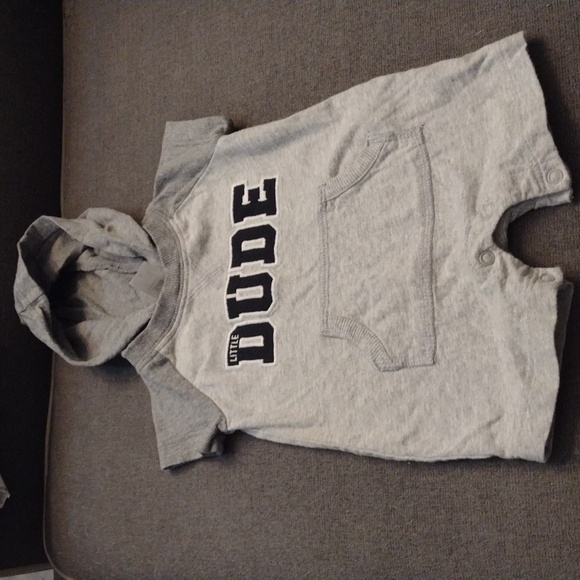 Baby Carter's Onesy shorts with hood size 3months... - Picture 2 of 8